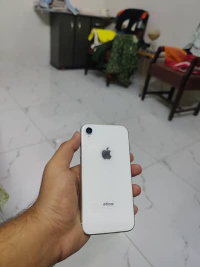 iPhone XR 64gb factory unlock 10/10