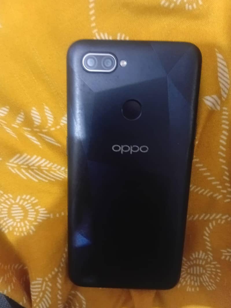 OPPO A12 0