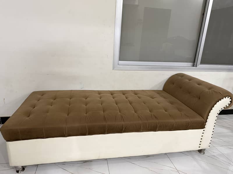 Single Dewan / Sofa 2