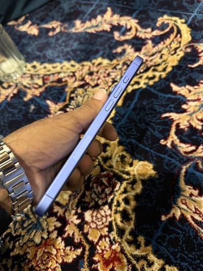 Apple iPhone 16 Plus