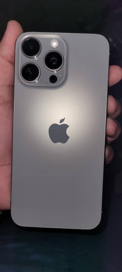 Apple iPhone 15 Pro Max