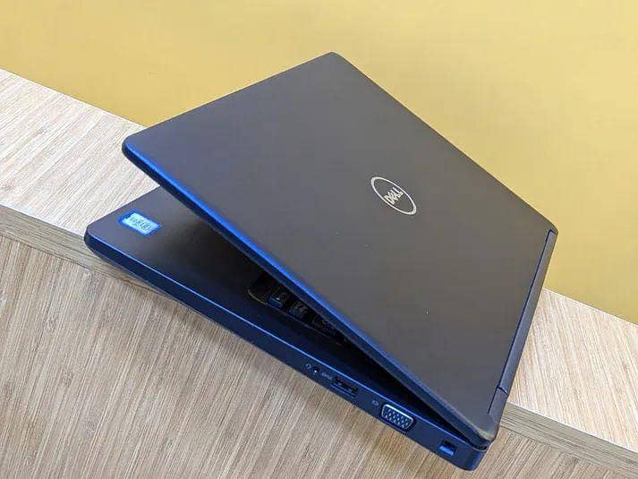 Dell Latitude E5490 2
