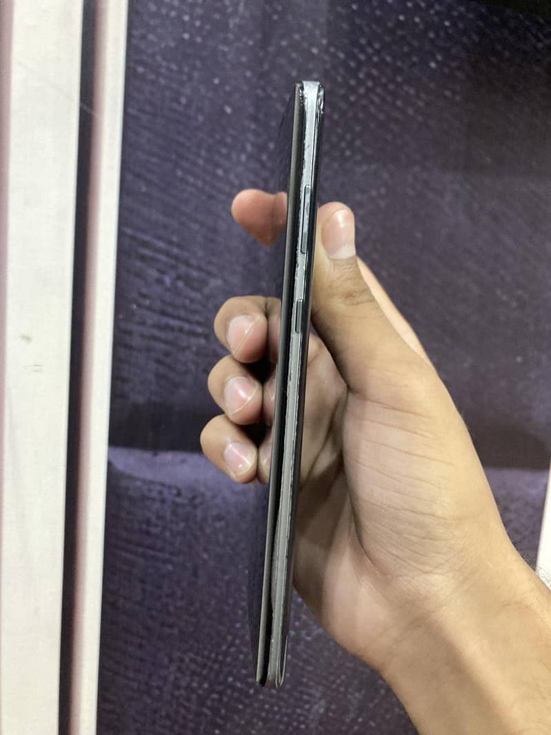 Sharp Aquos Zero 2 2