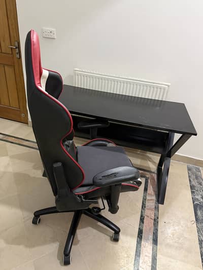 Gaming Computer Table with Gaming Chair