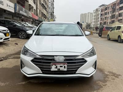 Hyundai Elantra 2025