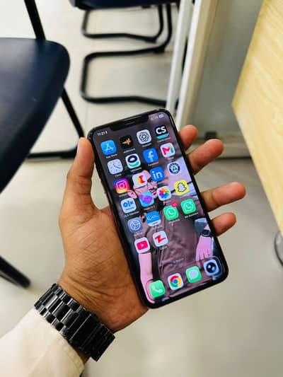 Apple iPhone 11 Pro Max - 256GB - Dual SIM PTA Approved - Only Sell