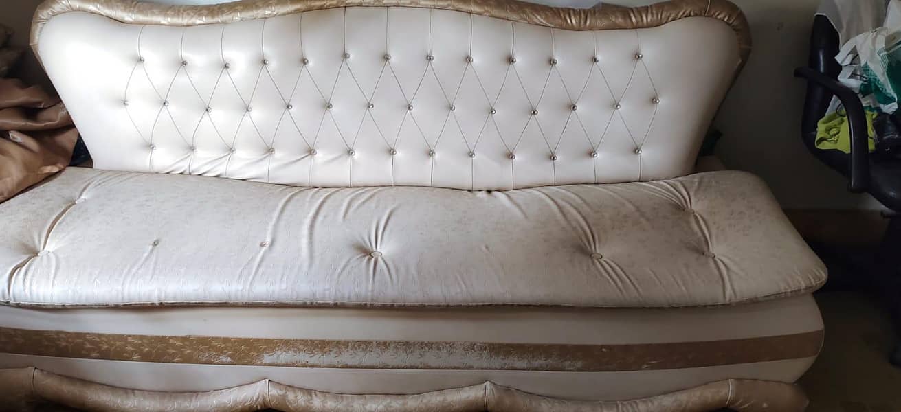 Sofa set 0