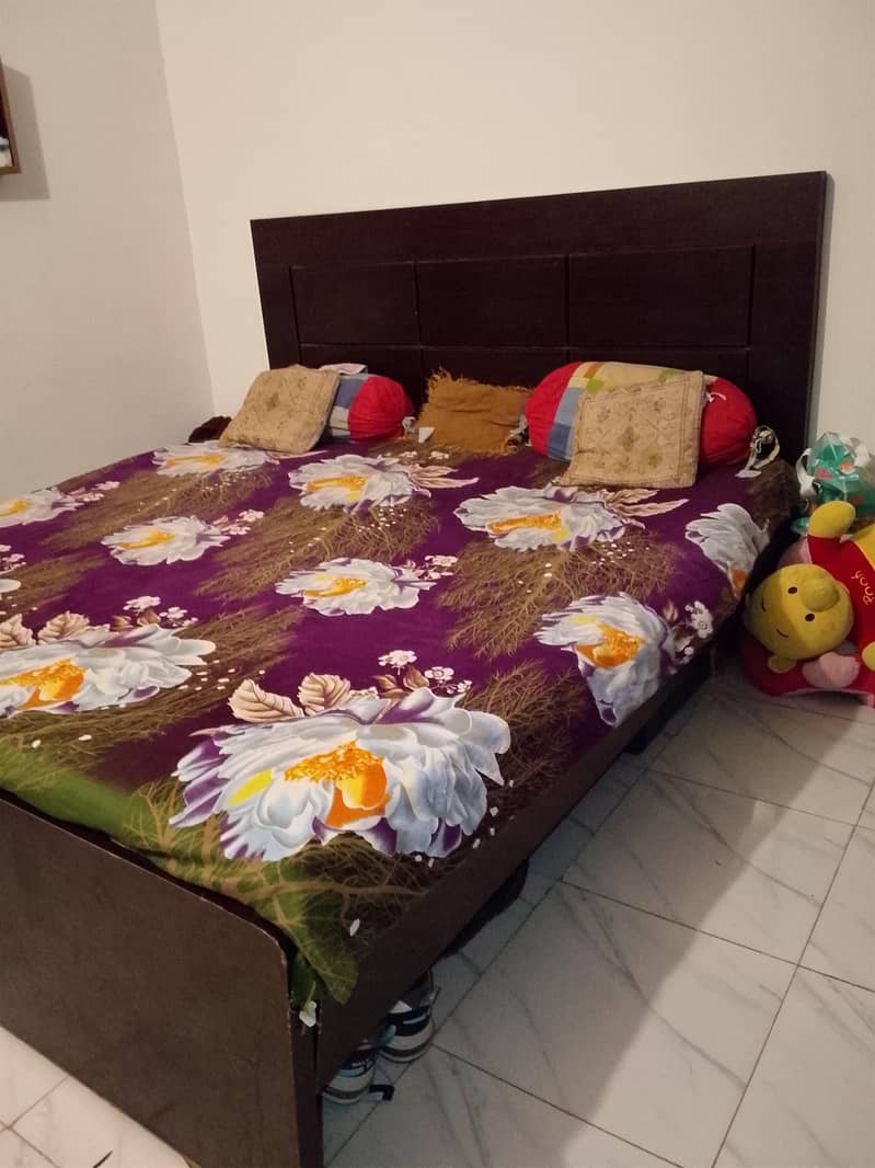 double bed 0