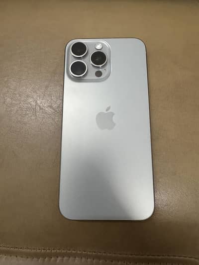 Apple iPhone 15 Pro Max with box