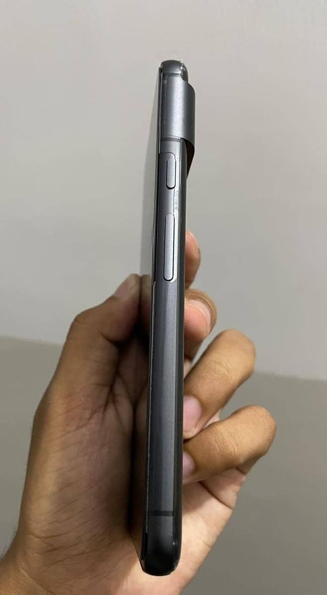 Google Pixel 8 3