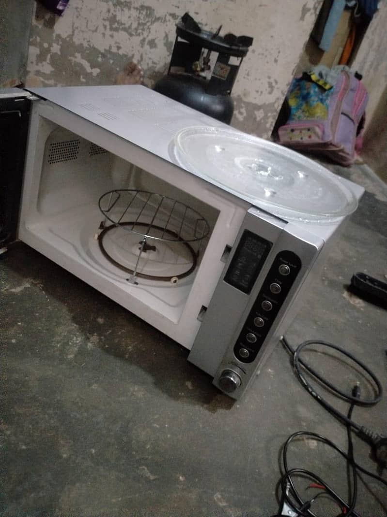 Microve Oven 0