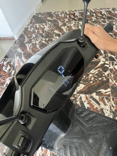 electric scooty