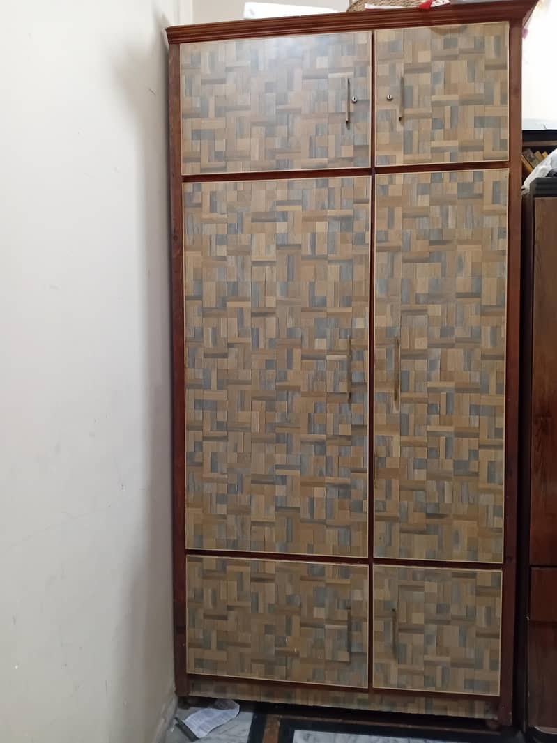 wardrobe 1