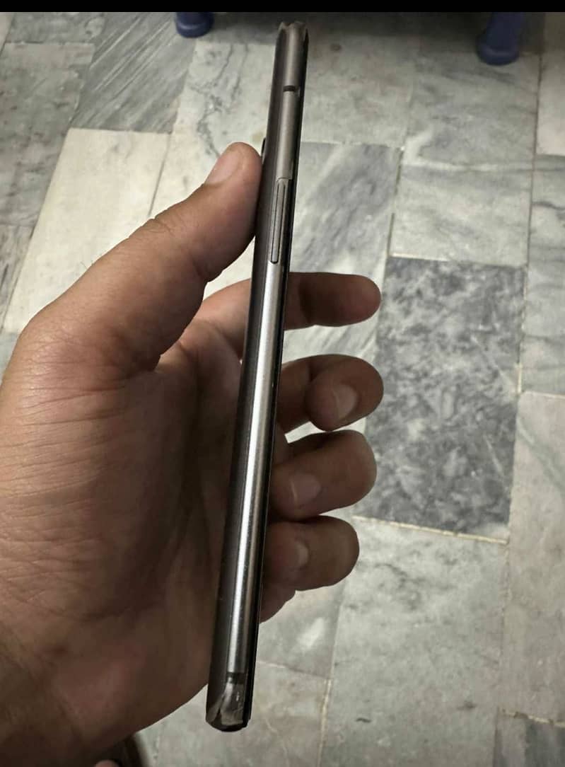 One Plus 7T 5