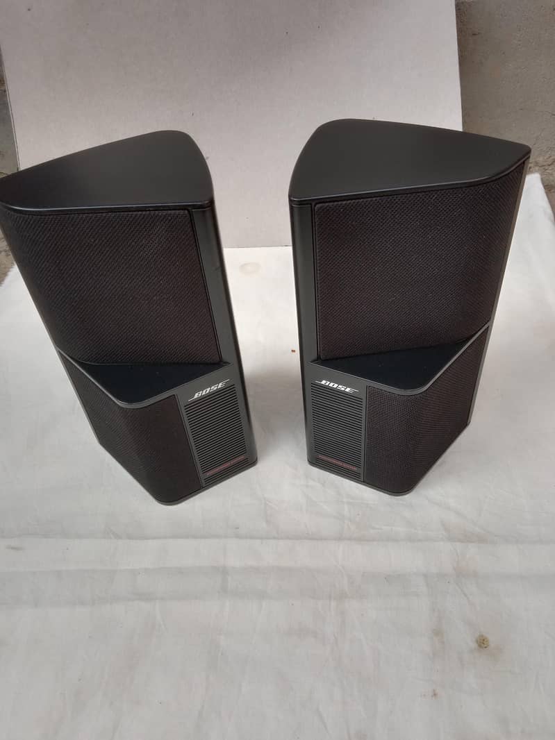 boost surround Speaker 1