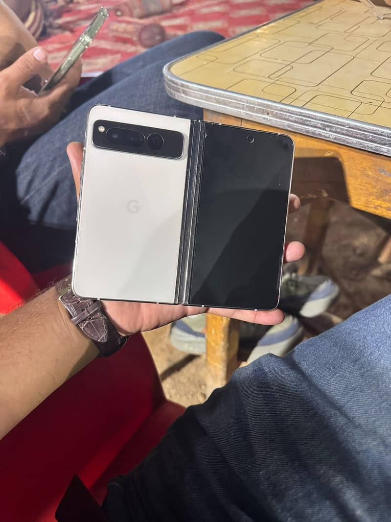 Google Pixel Fold 8