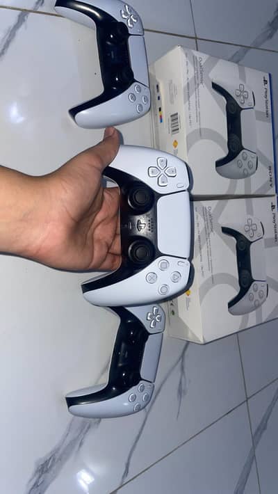 ps5 controller brand new condition