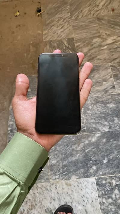 iphone XS Non PTA (Factory Unlocked)