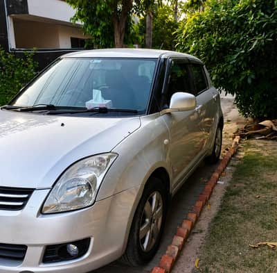 Suzuki Swift DLX 2017