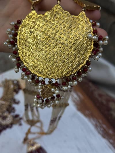 Tappa Kundan Bridal Jewelry Set with Red Beads & Pearls