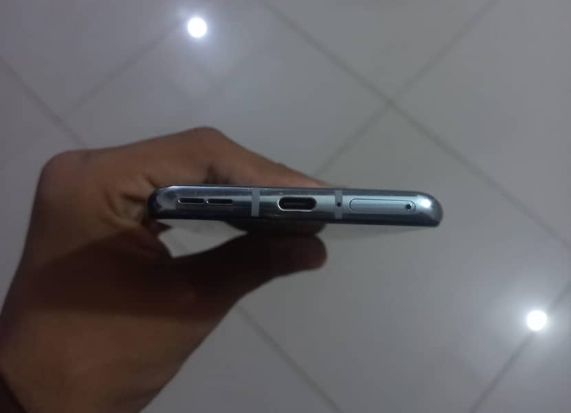 One Plus 8T 3