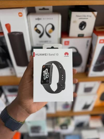 HUAWEI Band 10 Smart Watch Metallic Design and Comfortable Wearing