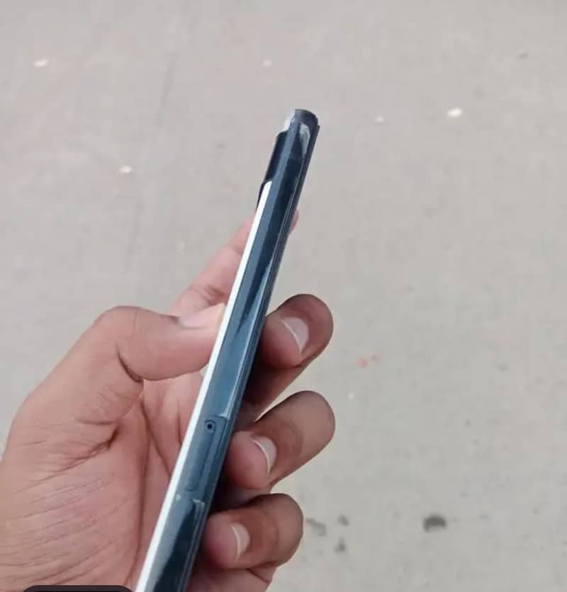 Google Pixel 6a 3