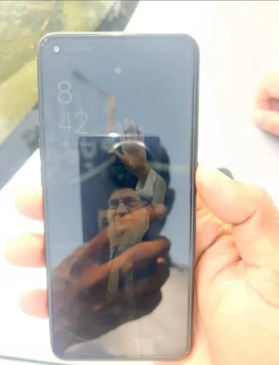 OPPO f19 Pro 8gb 128gb box bachon ne khrab kr dya tha baqi cnic  donga
