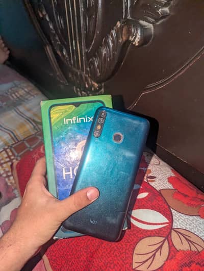 Infinix Hot 8