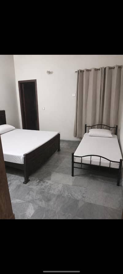 Boys Hostel Near Minhaj University & Industrial Area | Township Lahore
