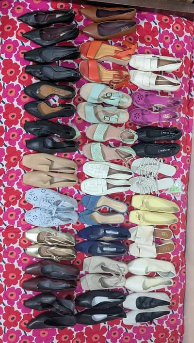 Bulk Clearance Deal – Branded Ladies Sandals Rs. 1000 | Resellers Best