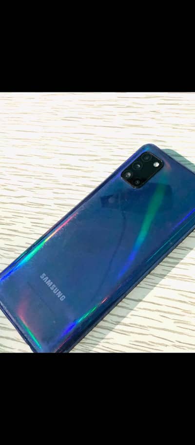 Samsung Mobile A31 argent selll
