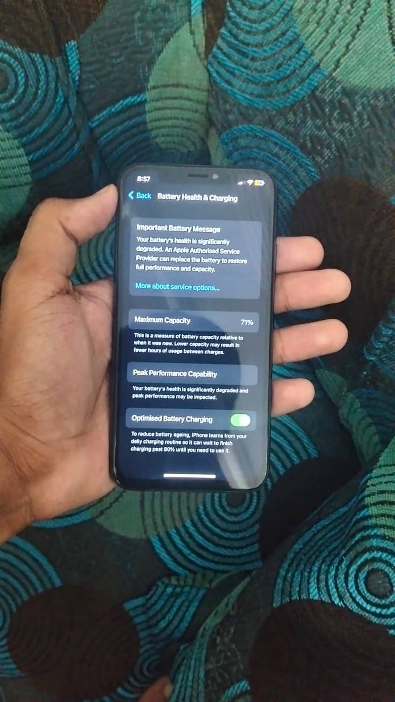 Apple iPhone X 3