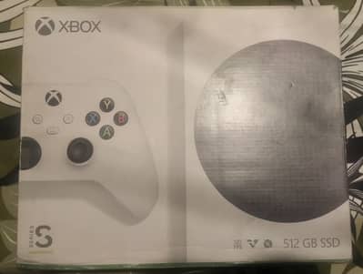 Xbox Series S & Charging Dock