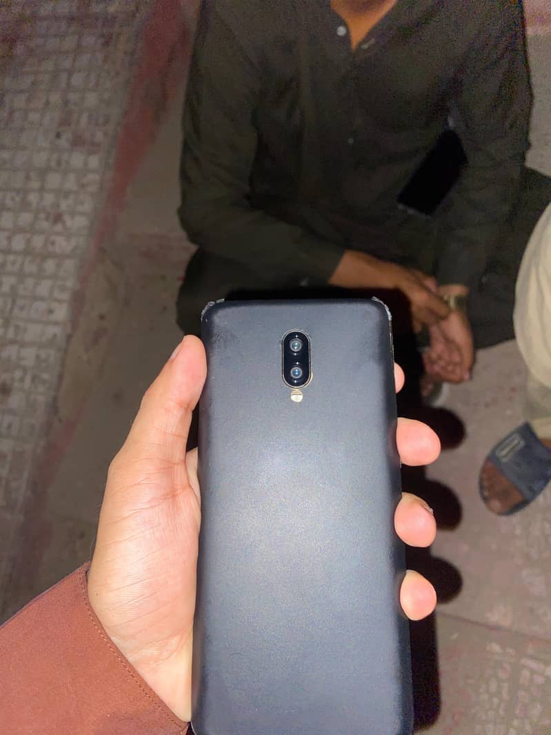 One Plus 6T 0