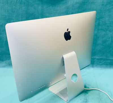 Apple iMac 2019,All in One 21'' 4K ,Core i5, 16GB Ram,256SSD, 4GB AMD