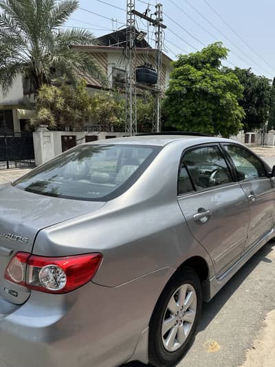 Toyota Corolla Altis 2013