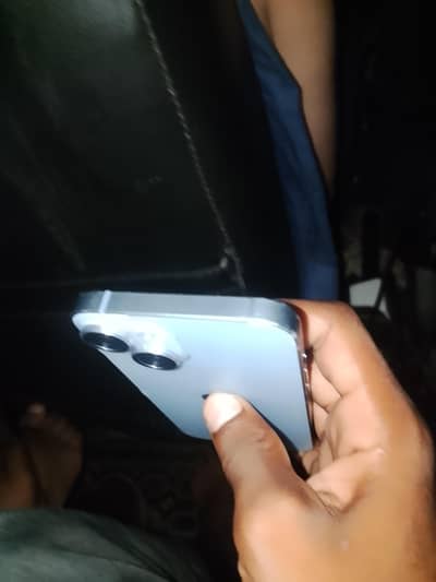 Apple iPhone 14