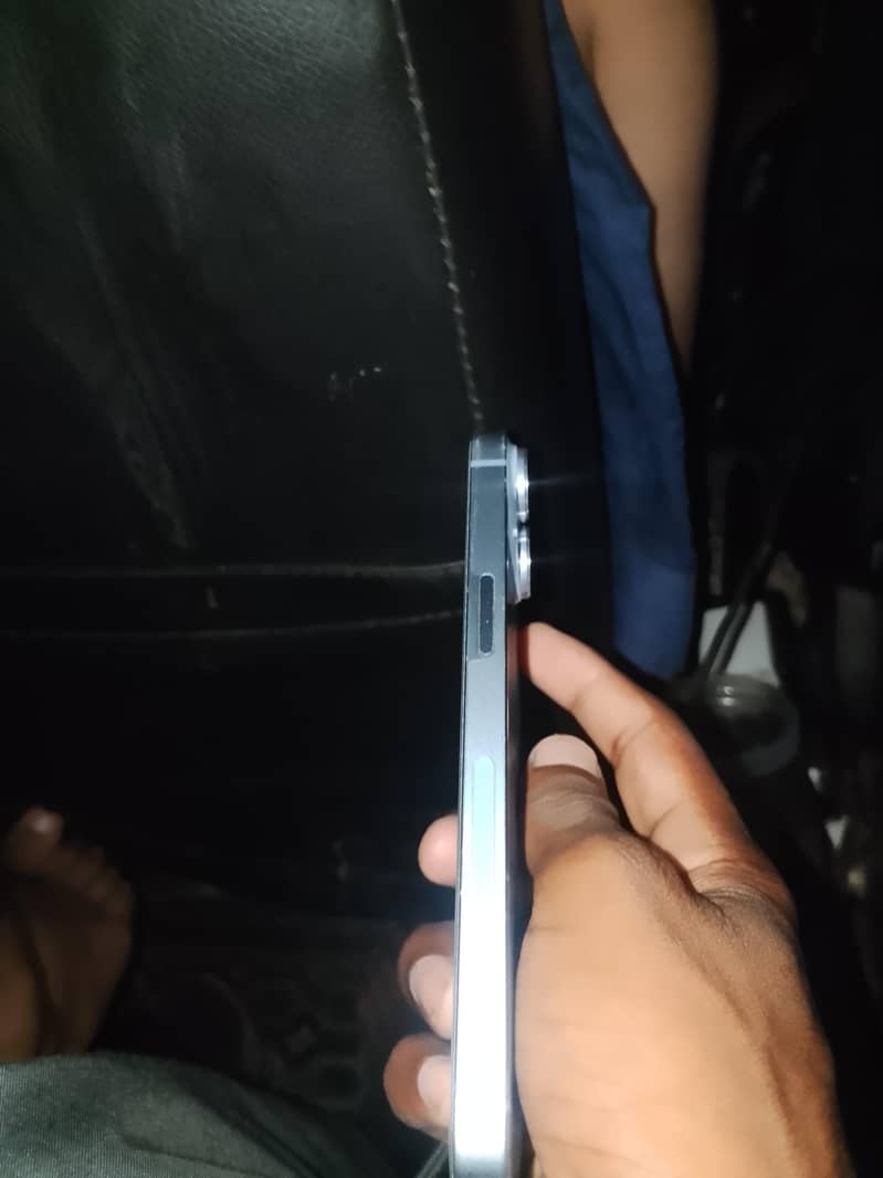 Apple iPhone 14 1