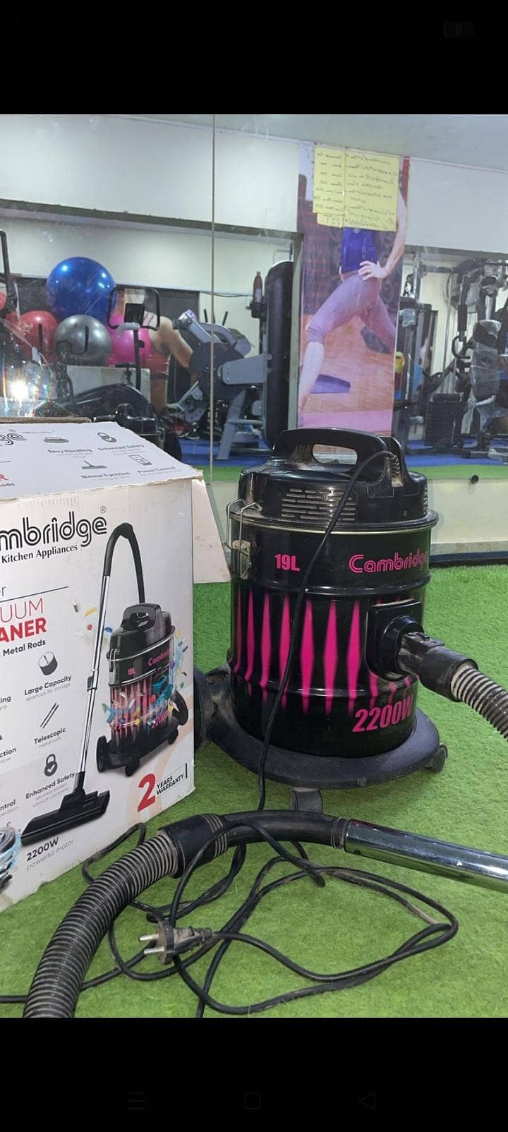 Cambridge 19L 2200W Vacuum Cleaner 0