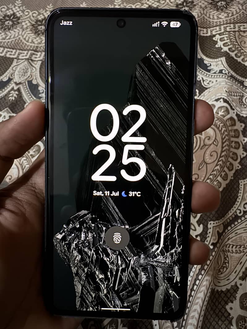 Google Pixel 8 4