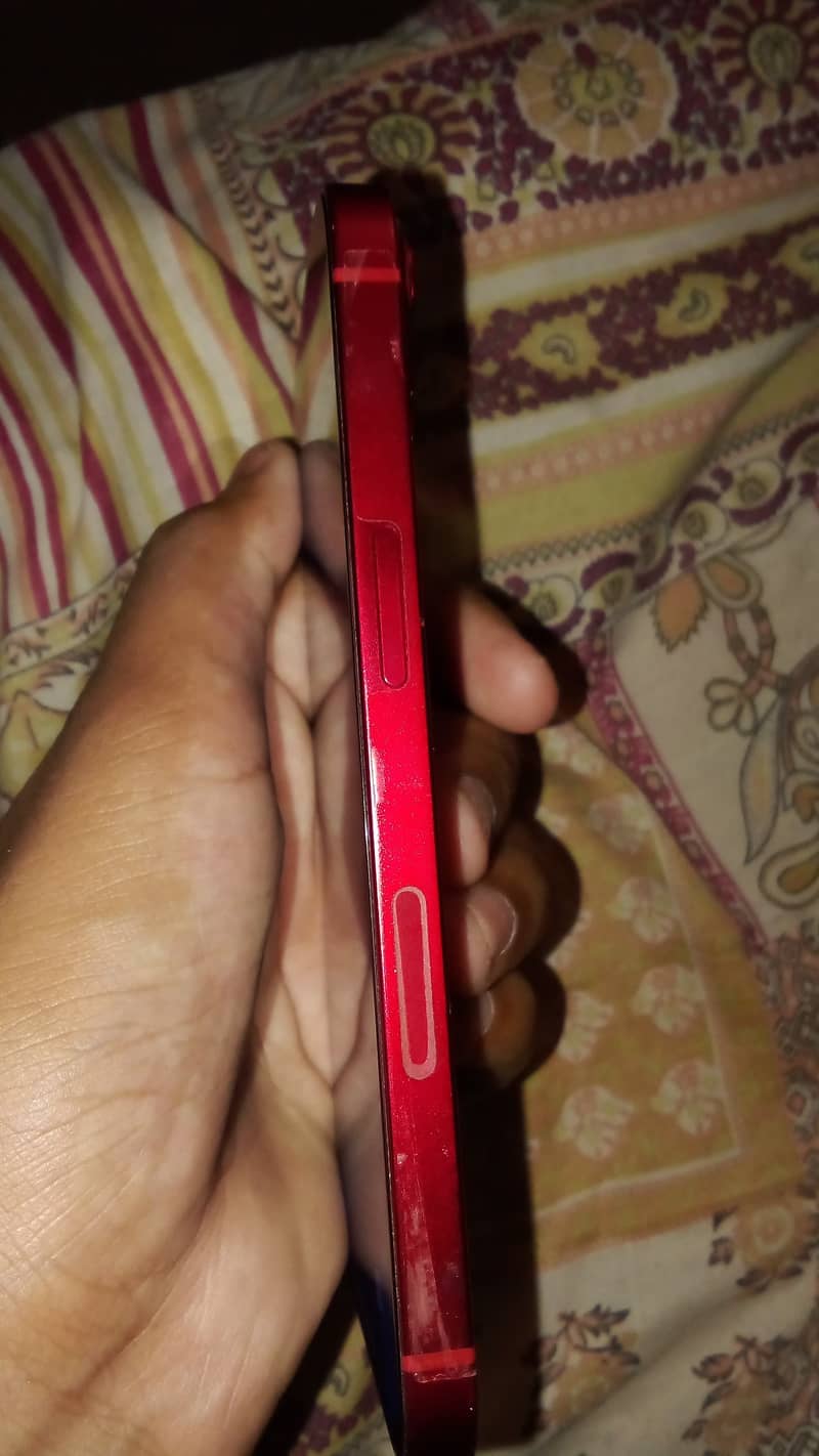 Apple iPhone 13 3