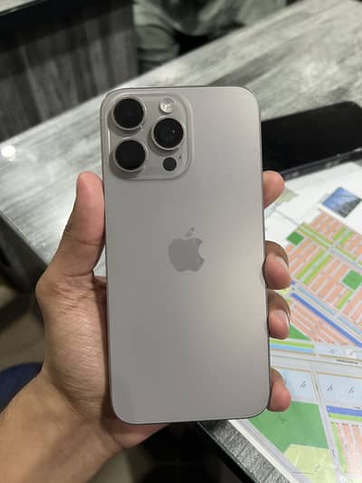 Iphone 15 pro max 1 TB Storage with Box