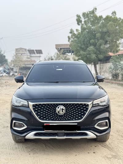 MG HS 2022