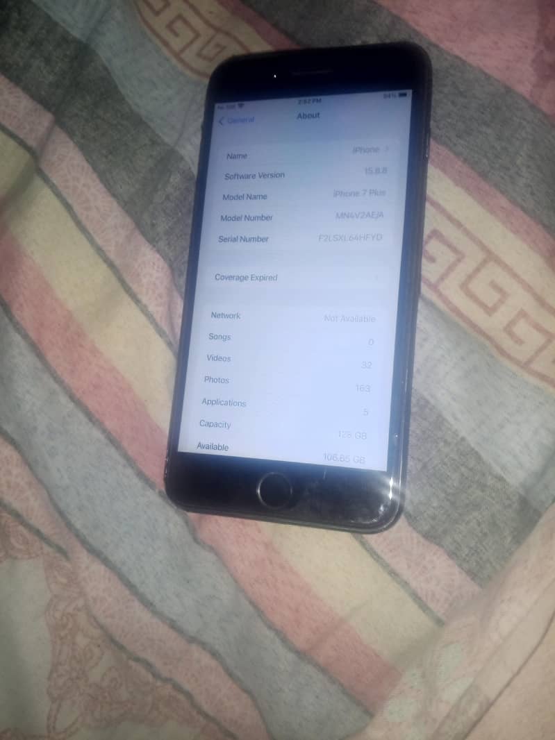Apple iPhone 7 Plus 3