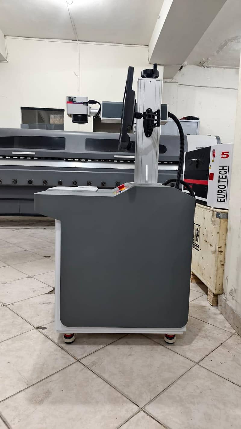 fiber laser marking machine 5