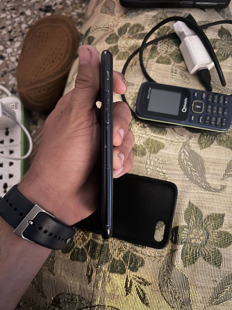 Apple iPhone SE 2