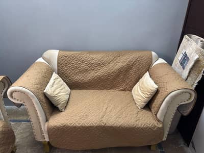 7 seater Shahi sofa with center table, sofa cover & 8 cusion