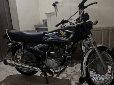 Honda CG 125 2024