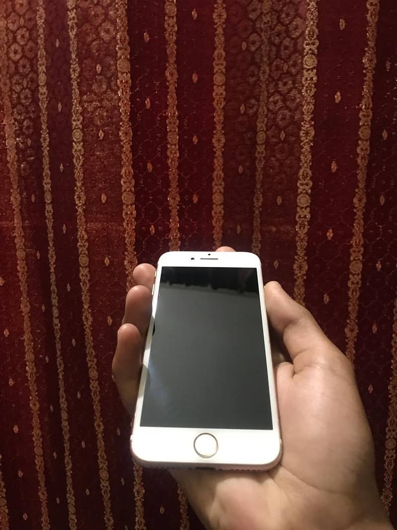 Apple iPhone 7 6